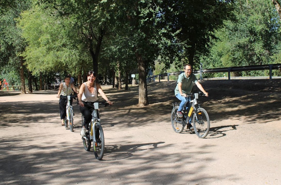 Blanca Fernández estación alquiler bicis eléctricas en Ruidera 1